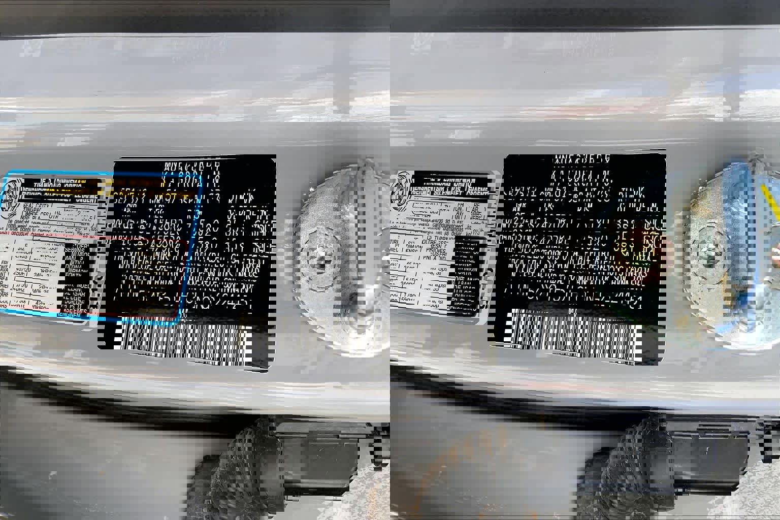 Used 2022 Kia Telluride SX w/ SX Prestige Package image 36