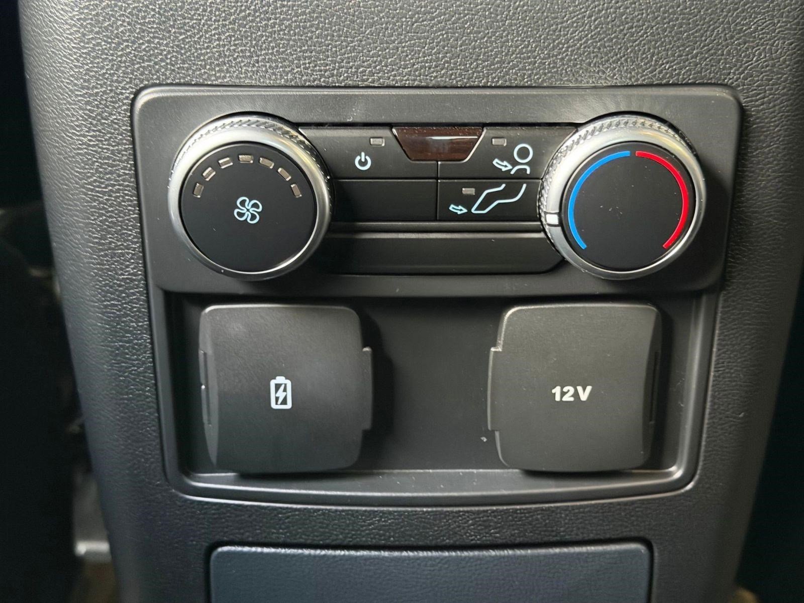 Certified 2023 Ford Explorer ST-Line AWD/4WD image 25