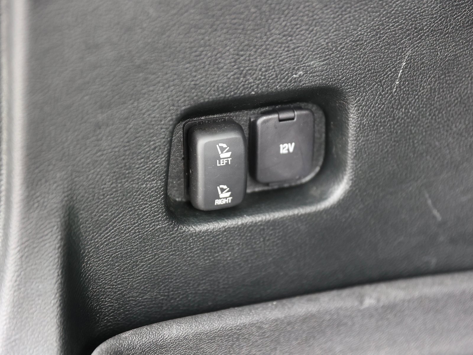 Certified 2022 Ford Edge SEL w/ Convenience Package image 14