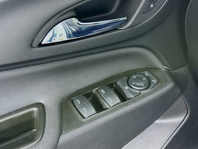 Used 2022 Chevrolet Equinox RS w/ RS Leather Package image 26