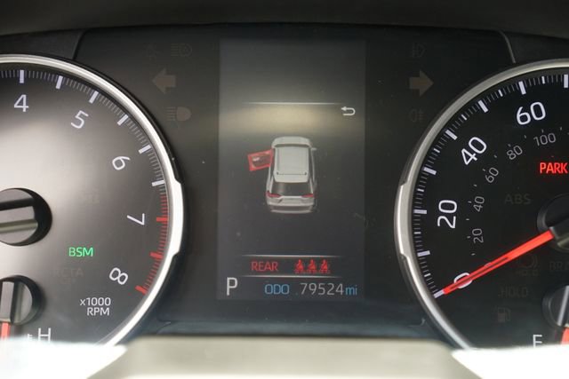 Used 2020 Toyota RAV4 XLE FWD image 25