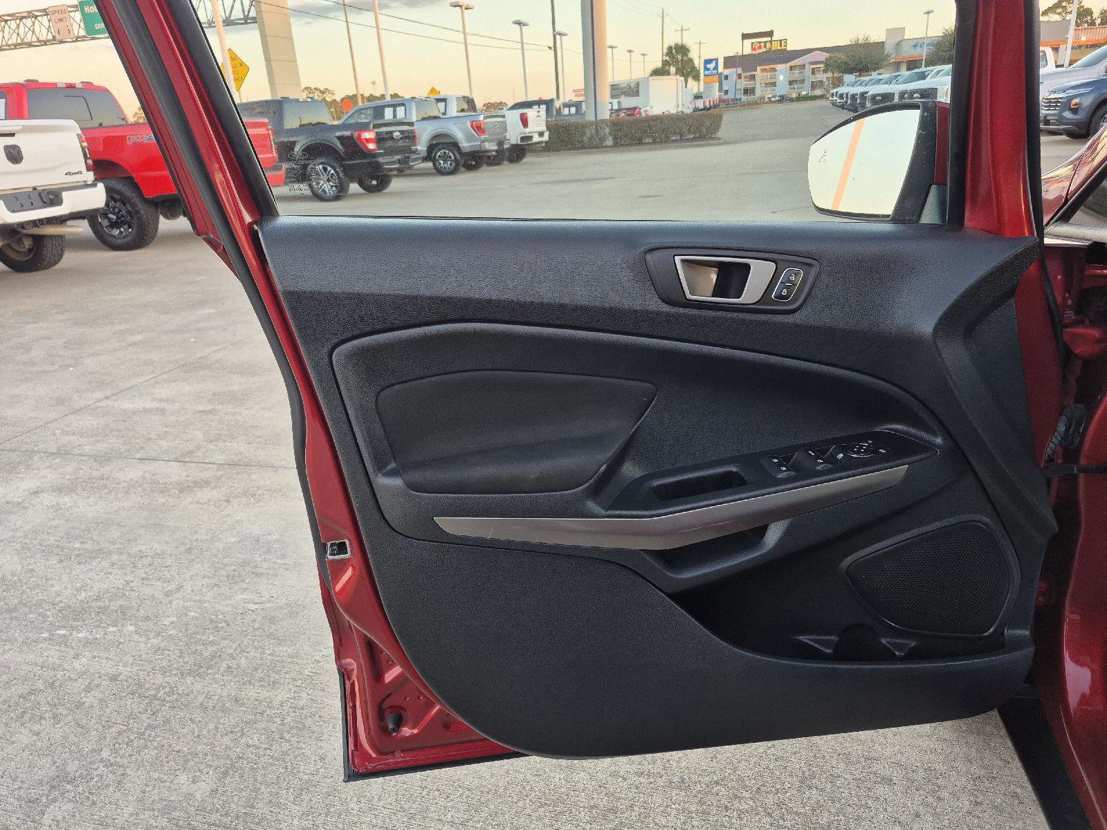 Certified 2020 Ford EcoSport SE w/ SE Convenience Package image 15