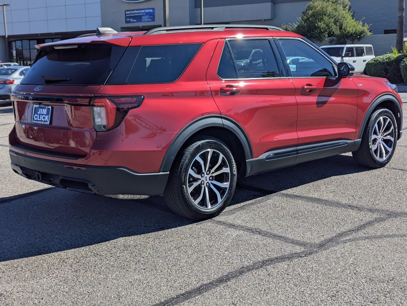 Certified 2025 Ford Explorer ST-Line RWD image 2