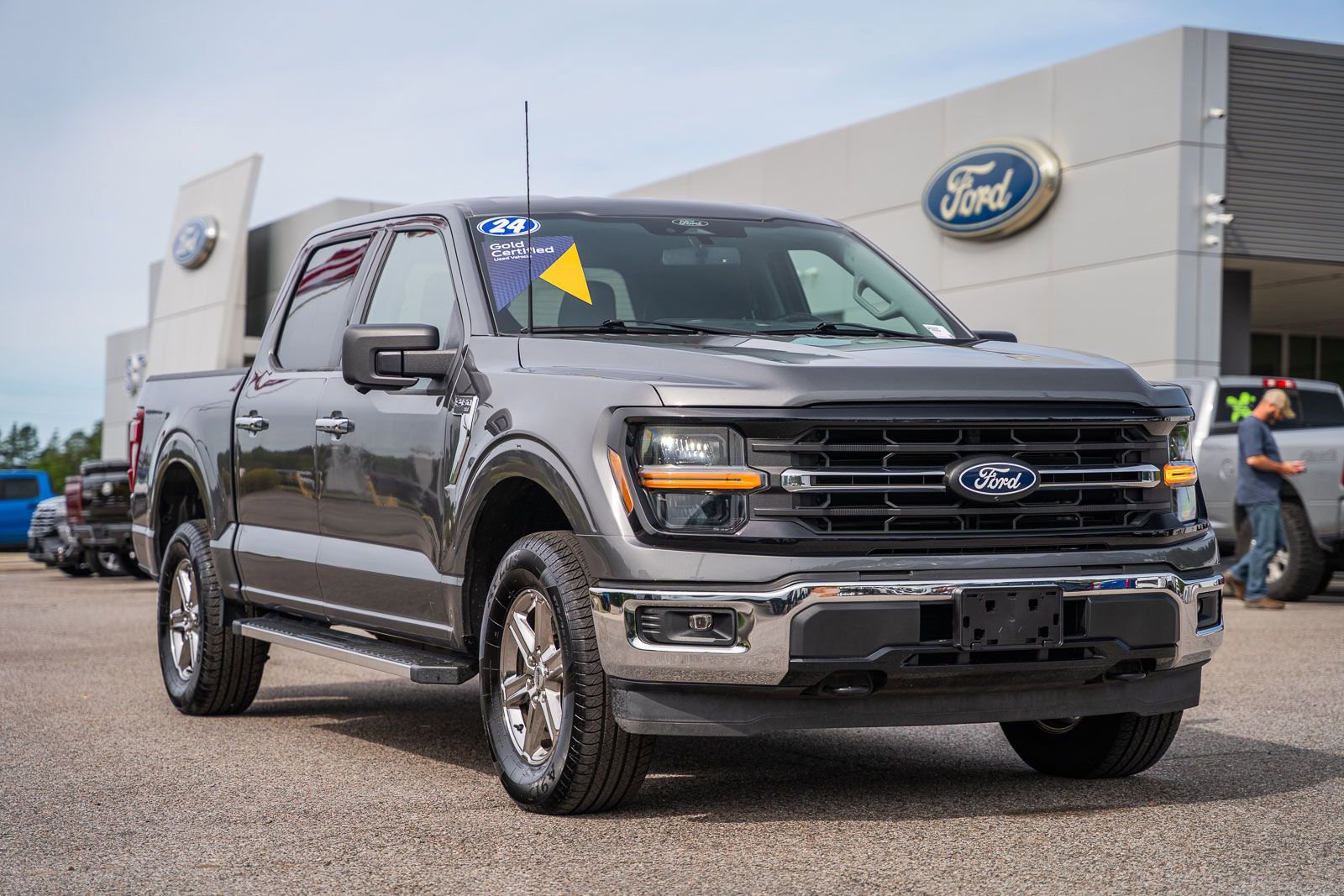 Certified 2024 Ford F150 XLT AWD/4WD image 1