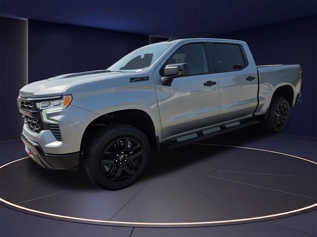 Used 2026 Chevrolet Silverado 1500 LT Trail Boss w/ LPO, Dark Essentials Package AWD/4WD image 7