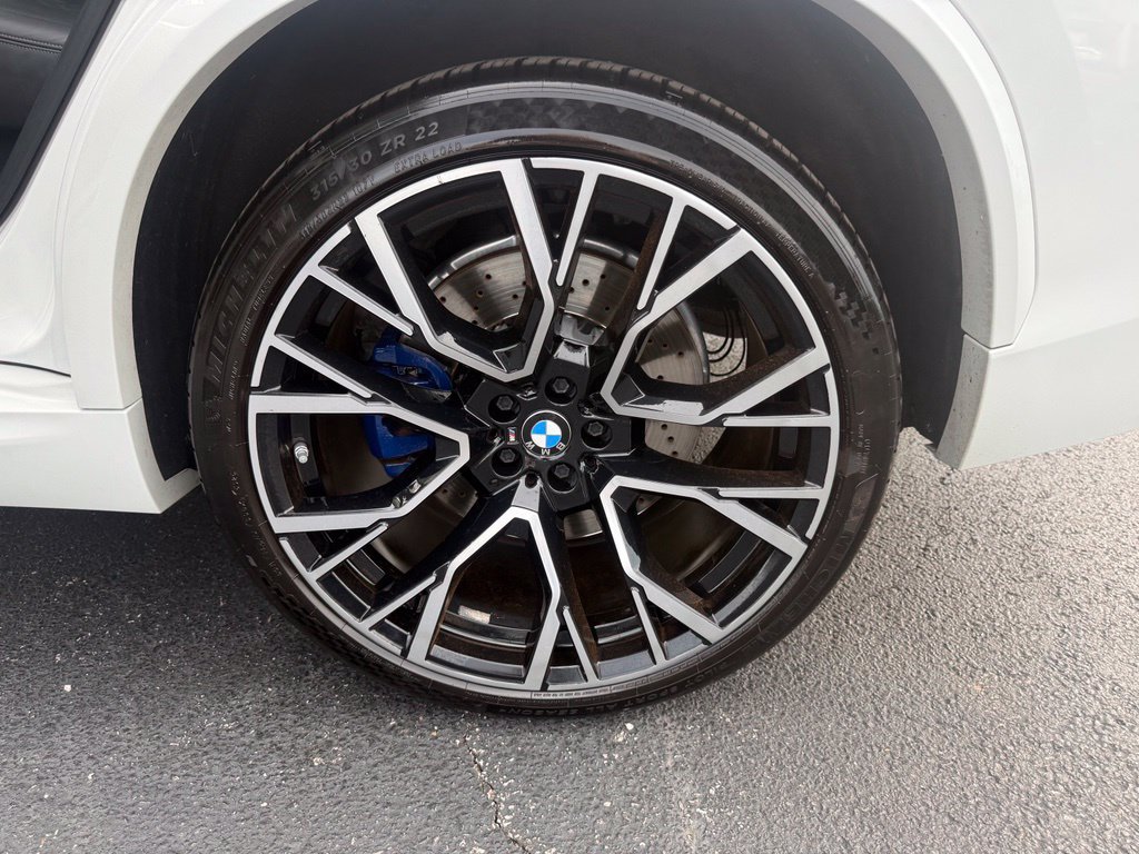 Used 2021 BMW X5 M w/ Executive Package AWD/4WD image 40