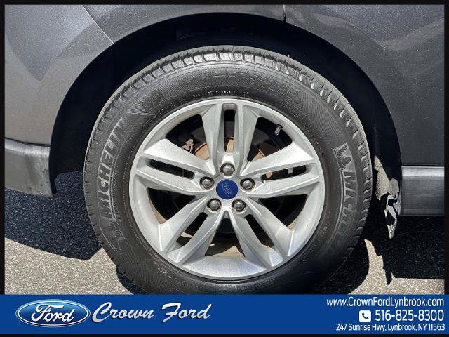 Certified 2018 Ford Edge SEL w/ Equipment Group 201A AWD/4WD image 8