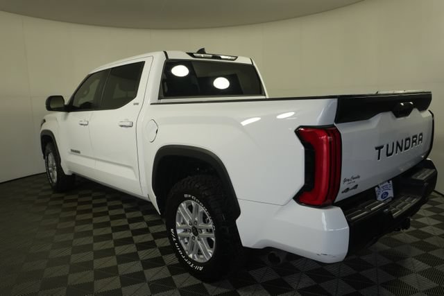 Used 2025 Toyota Tundra SR5 w/ SR5 Premium Package AWD/4WD image 5