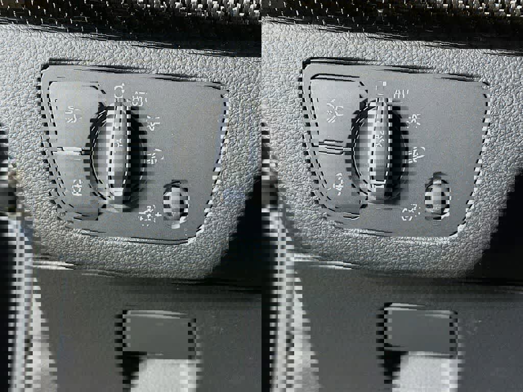 Used 2021 Audi SQ5 Premium Plus w/ Premium Plus Package image 27