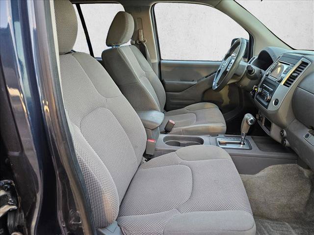 Used 2017 Nissan Frontier SV AWD/4WD image 16