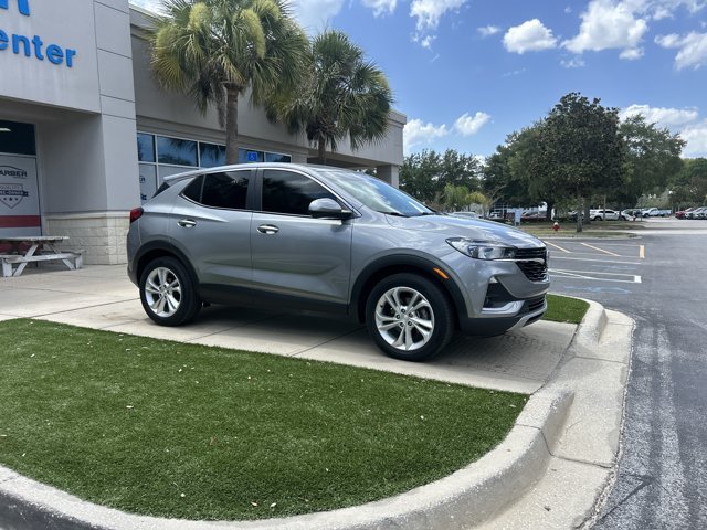 Used 2023 Buick Encore GX Preferred w/ Cold Weather Comfort Package FWD image 2