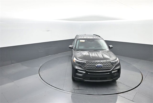 Certified 2023 Ford Explorer XLT w/ Equipment Group 202A image 20