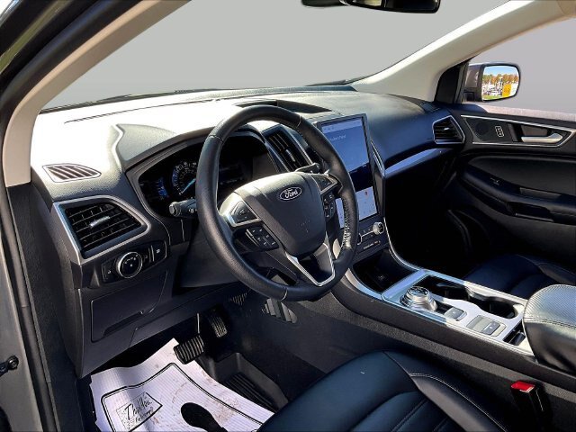 Certified 2024 Ford Edge SEL AWD/4WD image 17