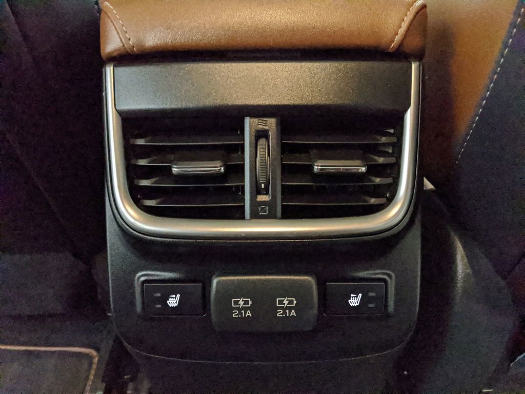 Used 2020 Subaru Outback Touring AWD/4WD image 13