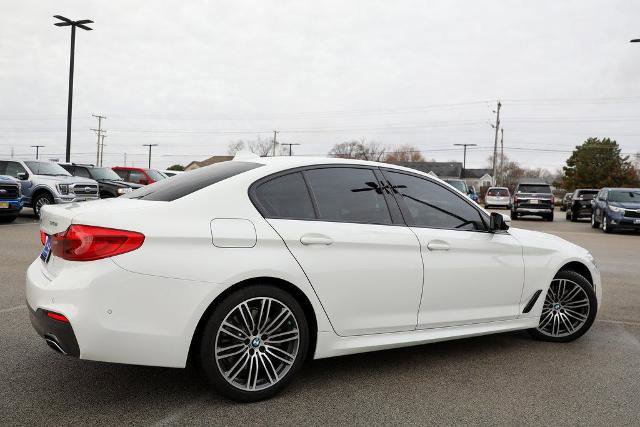 Used 2019 BMW 540i xDrive image 3