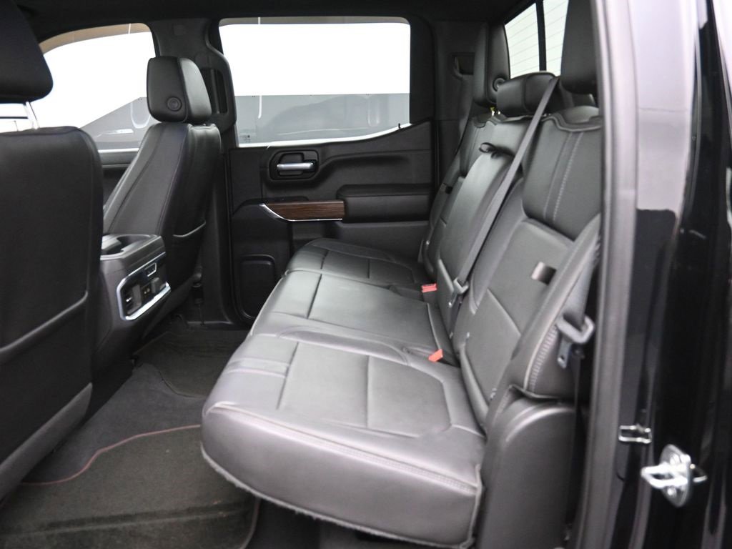 Used 2020 Chevrolet Silverado 1500 High Country image 27