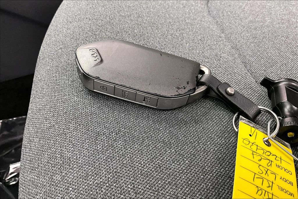 Used 2025 Kia K4 FWD image 11