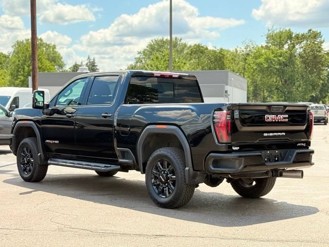 Used 2024 GMC Sierra 2500 AT4 w/ Technology Package AWD/4WD image 38
