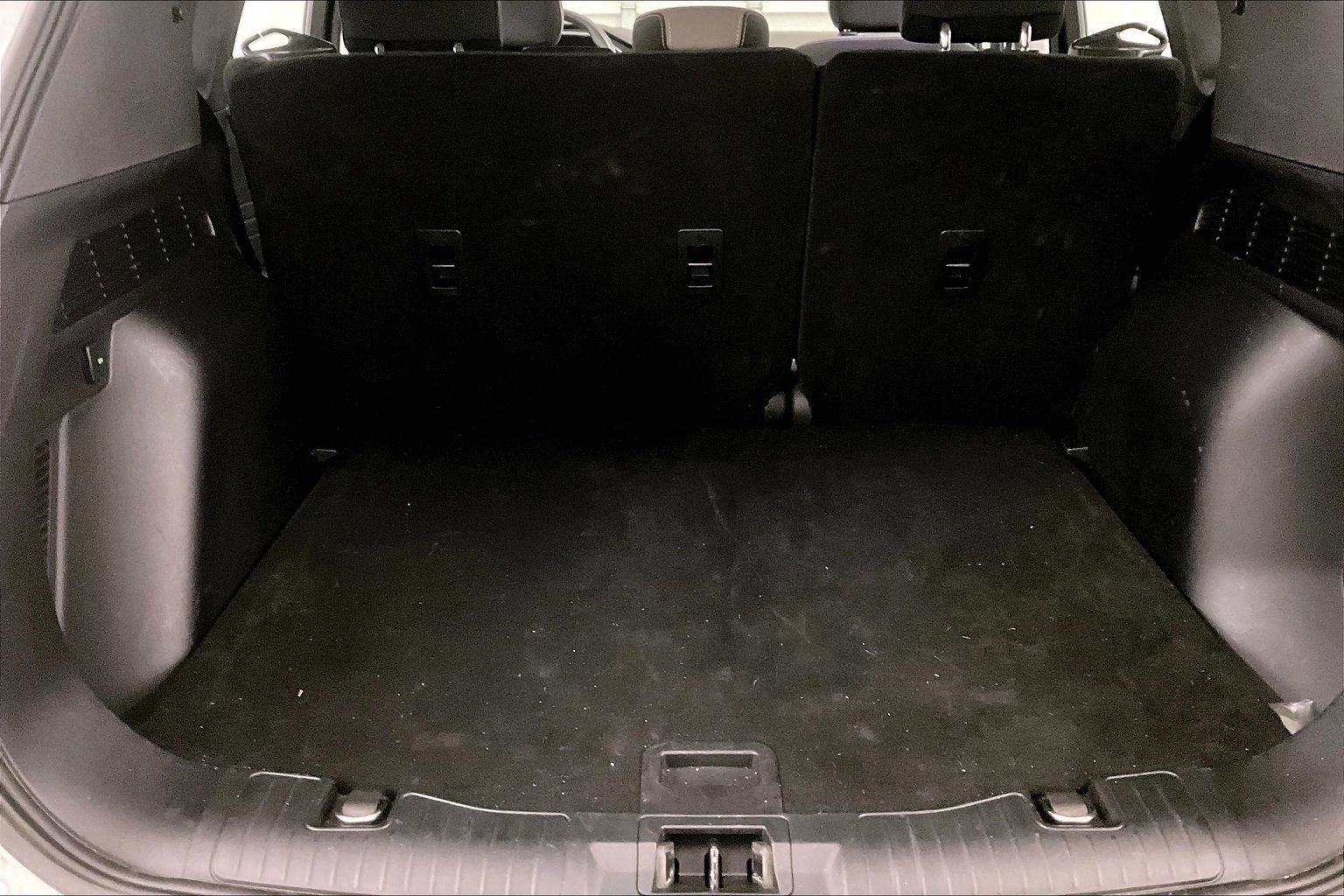 Certified 2022 Ford Escape S image 33