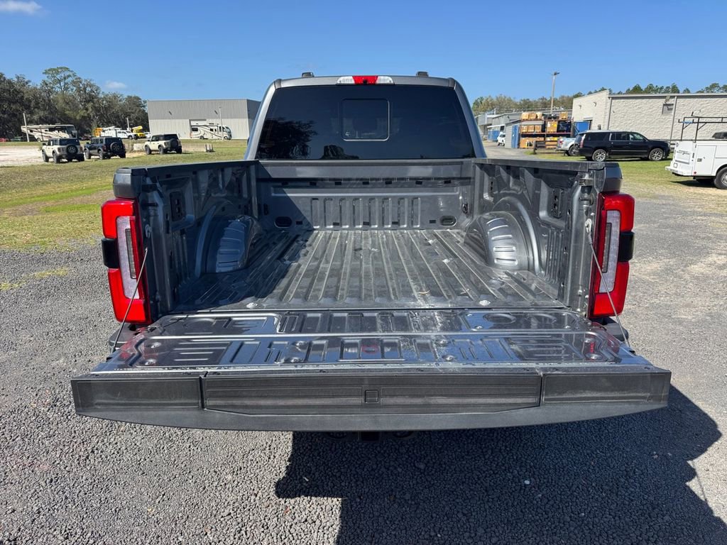 Certified 2025 Ford F350 Platinum w/ Tremor Off-Road Package AWD/4WD image 26