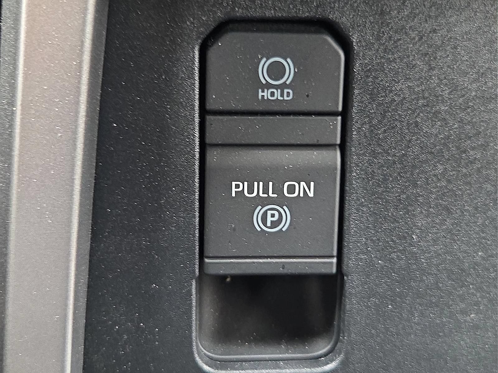 Used 2024 Toyota Tundra Limited w/ Power Package AWD/4WD image 18