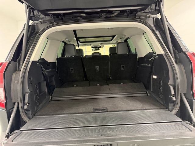 Certified 2025 Ford Expedition Active AWD/4WD image 34
