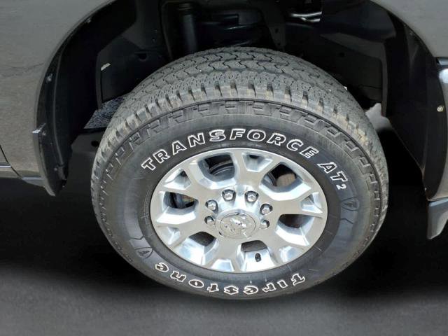 Used 2024 RAM 2500 Laramie AWD/4WD image 18