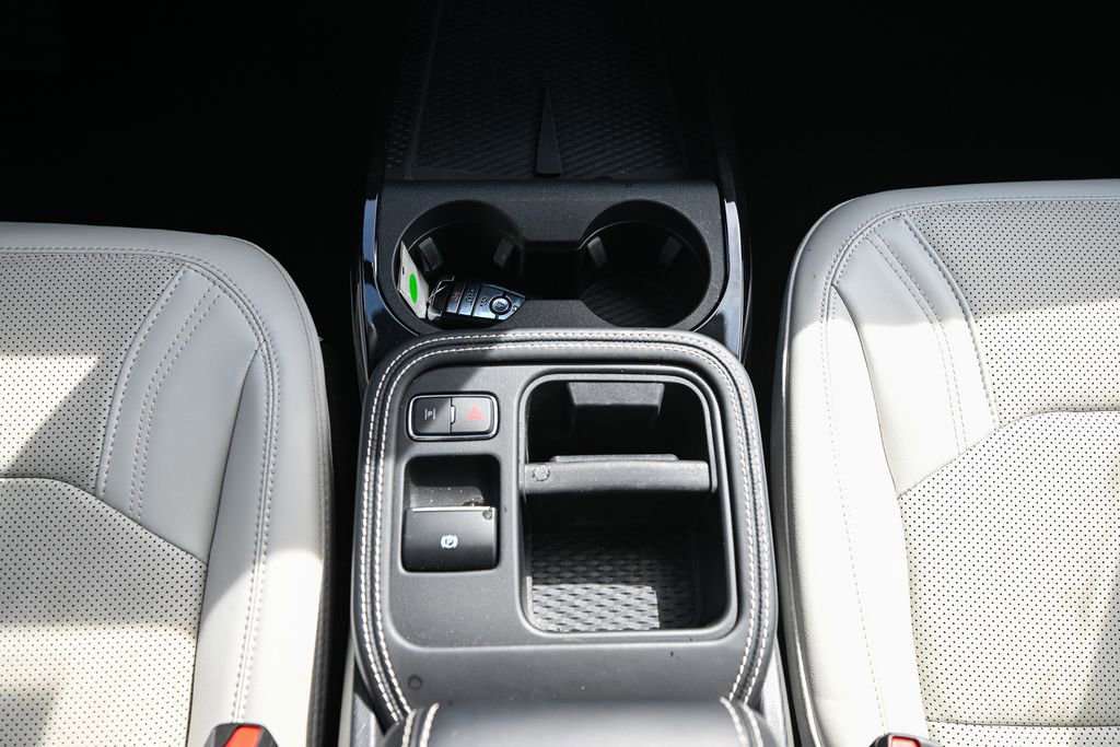 Certified 2025 Ford Mustang Mach-E Premium AWD/4WD image 38