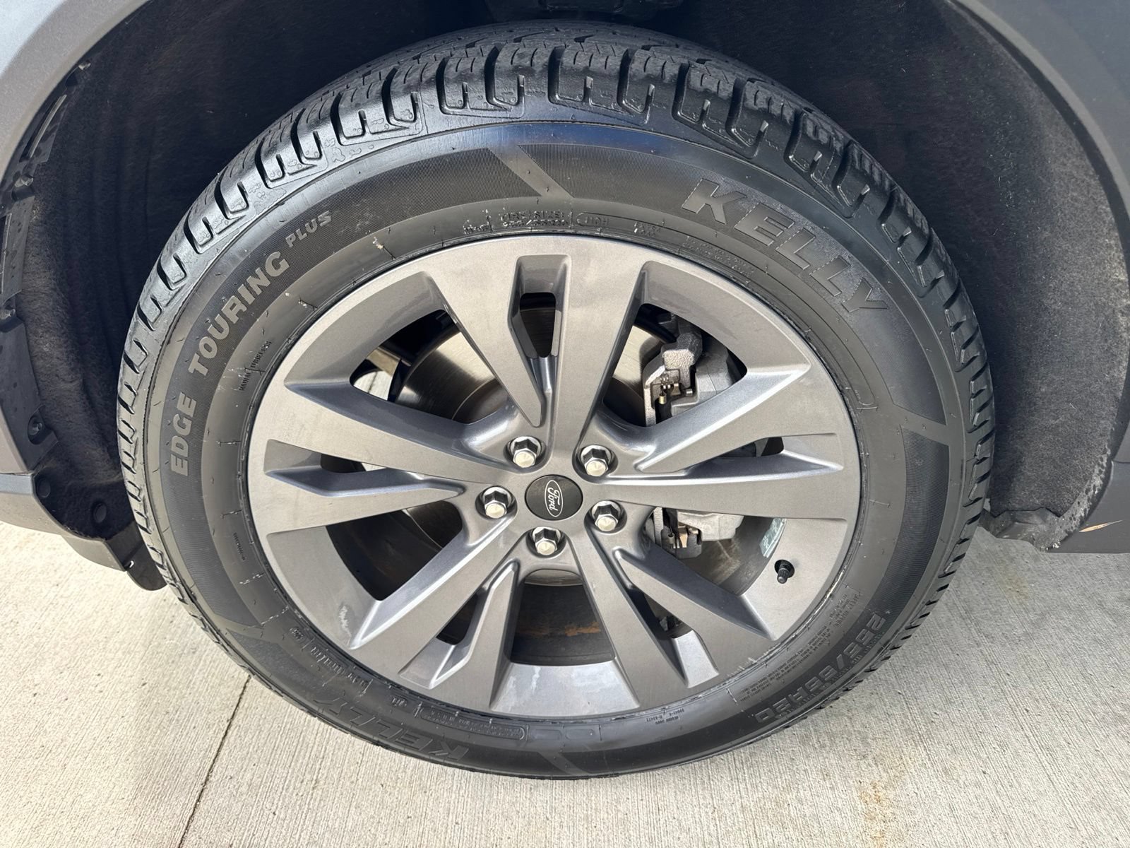 Certified 2023 Ford Explorer XLT w/ Equipment Group 202A AWD/4WD image 19