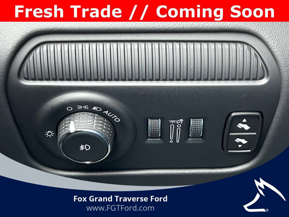 Used 2024 Jeep Grand Wagoneer L Series III image 22