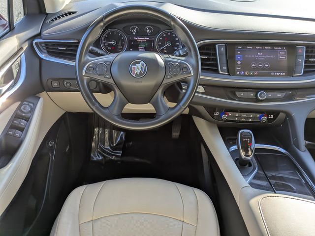 Used 2020 Buick Enclave Essence w/ Sound and Sites Package FWD image 16