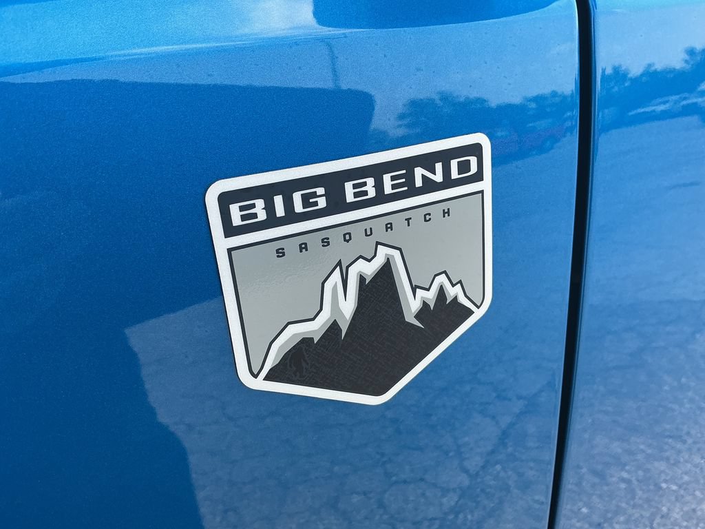 Certified 2022 Ford Bronco Big Bend w/ Sasquatch Package AWD/4WD image 9