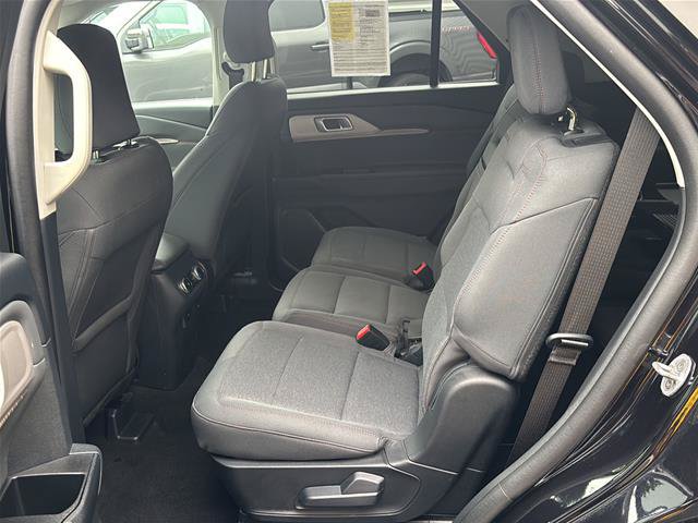 Certified 2025 Ford Explorer Active AWD/4WD image 26