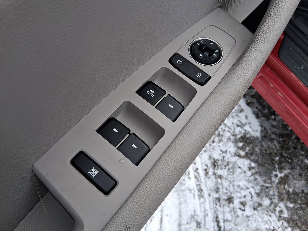 Used 2019 Hyundai Sonata SE w/ Cargo Package image 23
