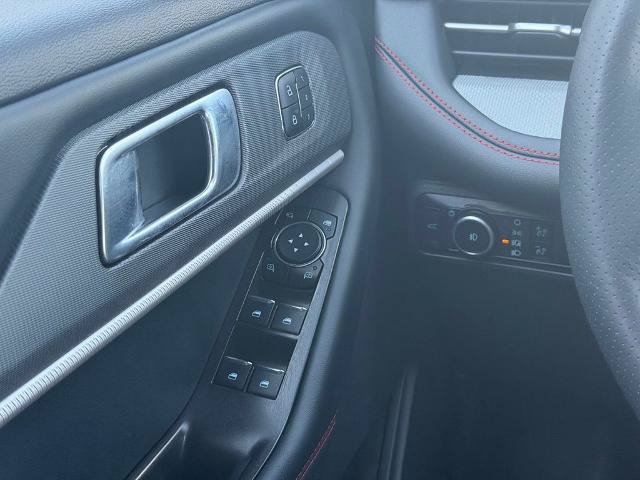 Certified 2025 Ford Explorer ST-Line w/ Premium Package AWD/4WD image 20