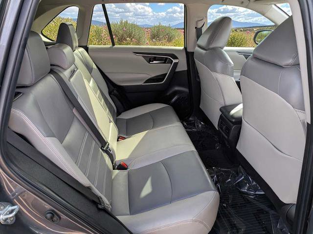 Used 2023 Toyota RAV4 XLE Premium AWD/4WD image 17
