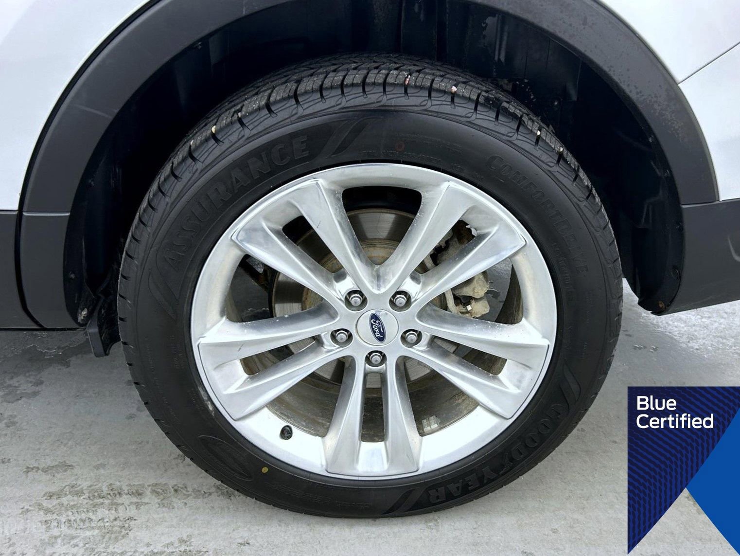 Certified 2018 Ford Explorer XLT w/ Equipment Group 202A image 23