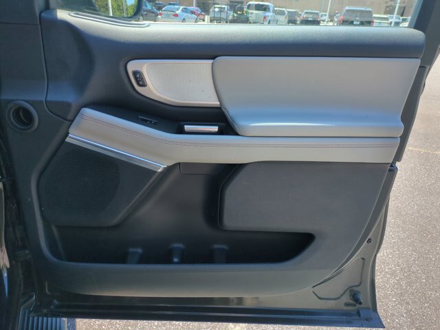 Certified 2025 Ford Expedition Active RWD image 35