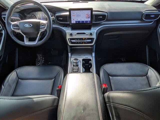 Certified 2023 Ford Explorer XLT w/ Equipment Group 202A AWD/4WD image 17