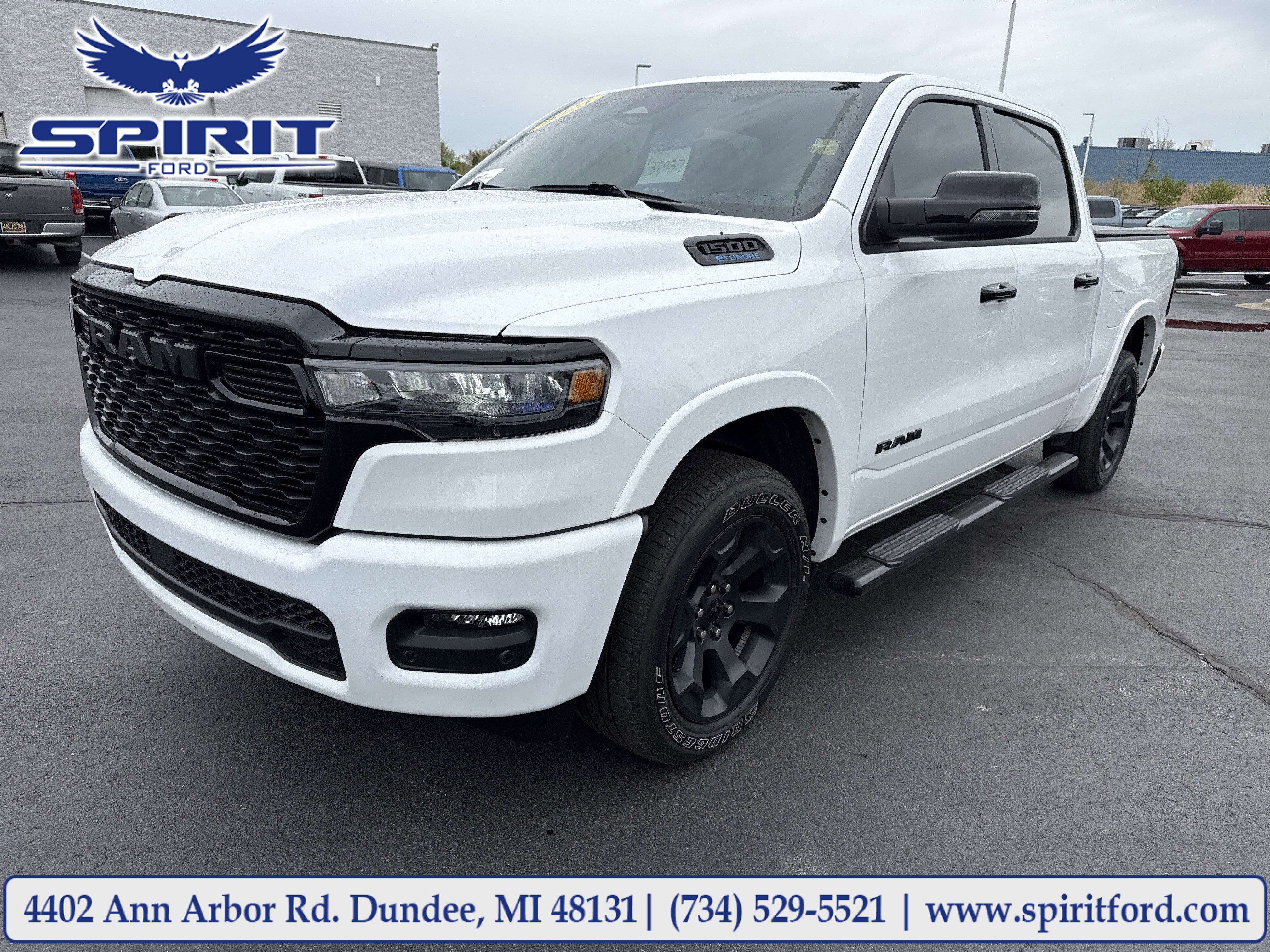 Used 2025 RAM 1500 Big Horn AWD/4WD image 1