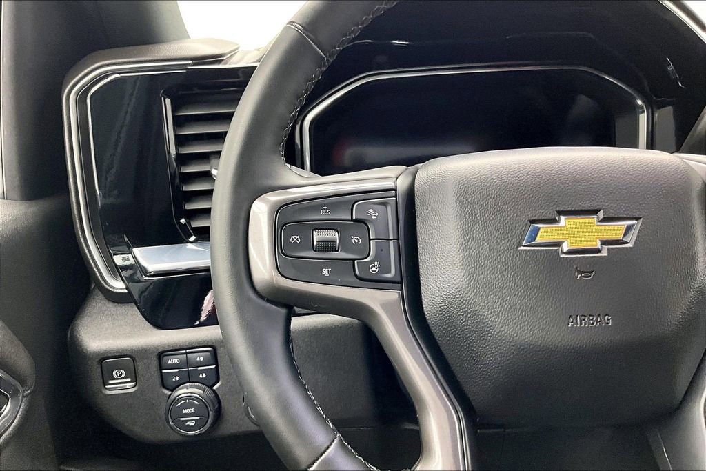 Used 2024 Chevrolet Silverado 2500 High Country AWD/4WD image 18