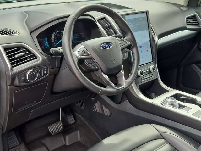 Certified 2022 Ford Edge SEL w/ Convenience Package AWD/4WD image 11
