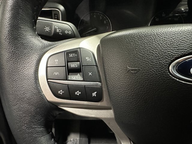 Certified 2023 Ford Explorer XLT w/ Equipment Group 202A AWD/4WD image 15