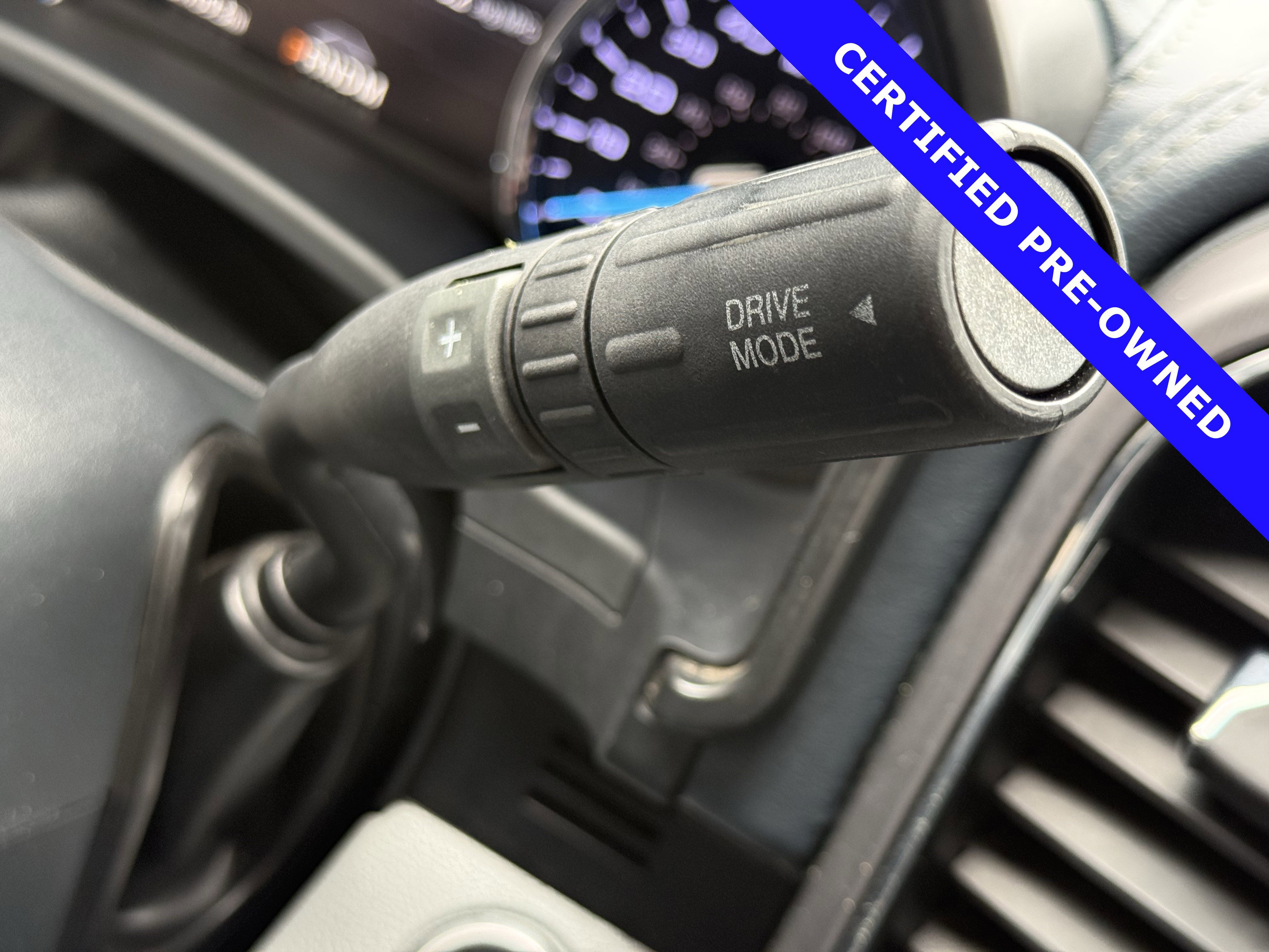 Certified 2022 Ford F250 Limited w/ FX4 Off-Road Package image 35