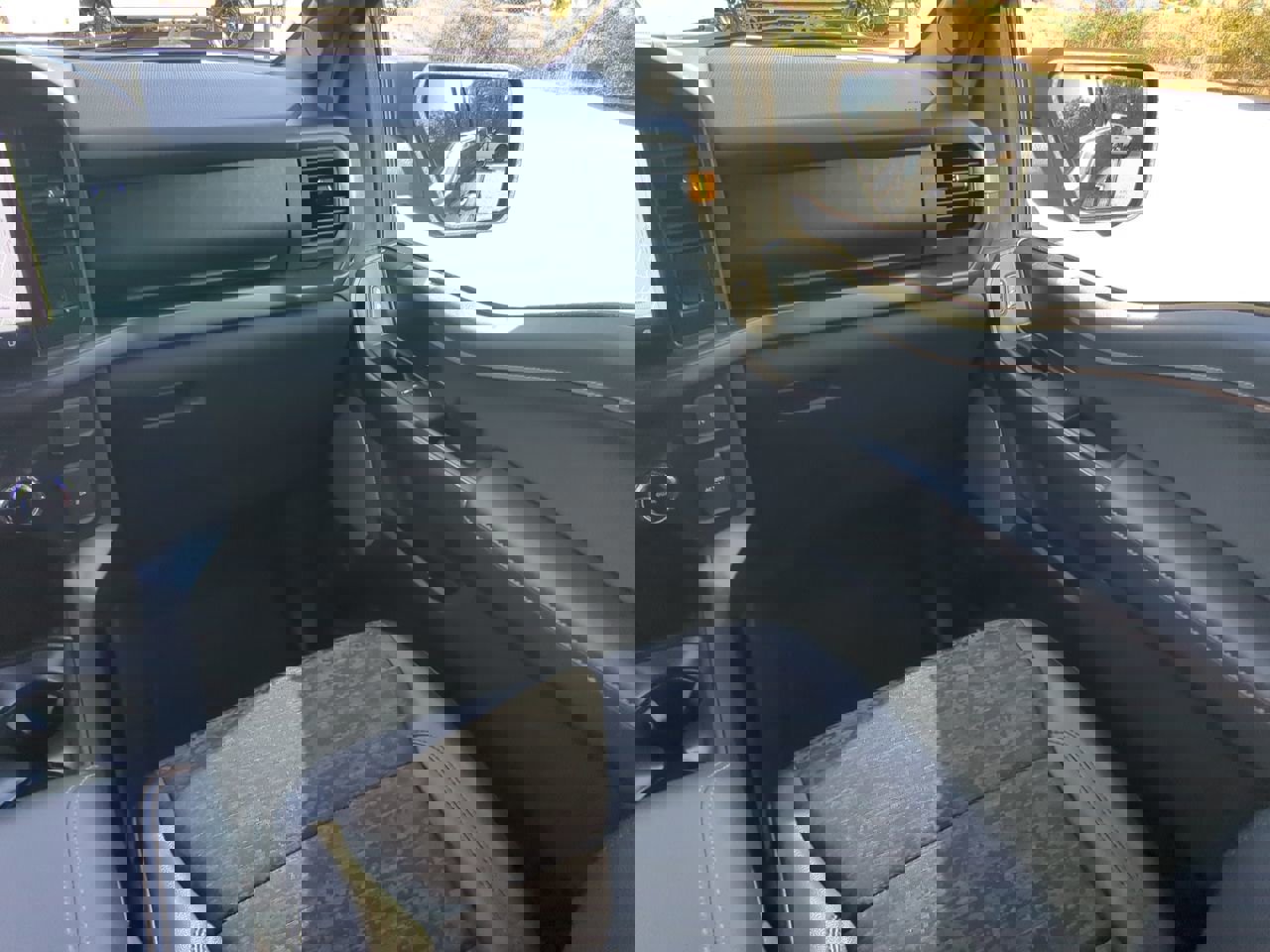 Certified 2025 Ford F150 Tremor w/ Bed Utility Package image 15