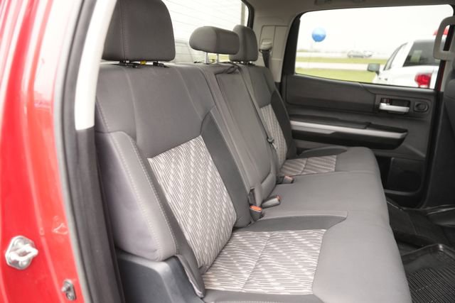 Used 2018 Toyota Tundra SR5 w/ SR5 Upgrade Package image 16