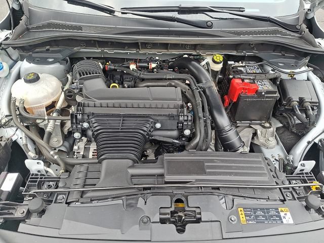 Certified 2025 Ford Escape ST-Line Select AWD/4WD image 34
