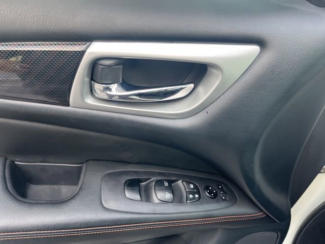 Used 2020 Nissan Pathfinder SV w/ Rock Creek Edition image 16