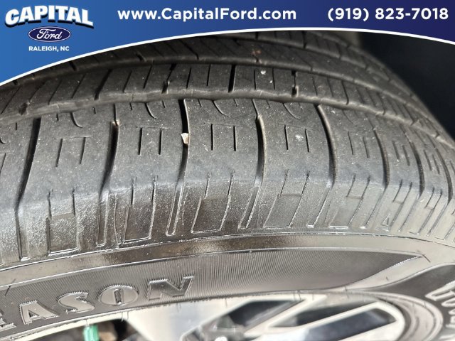 Used 2024 Kia Sportage EX AWD/4WD image 14
