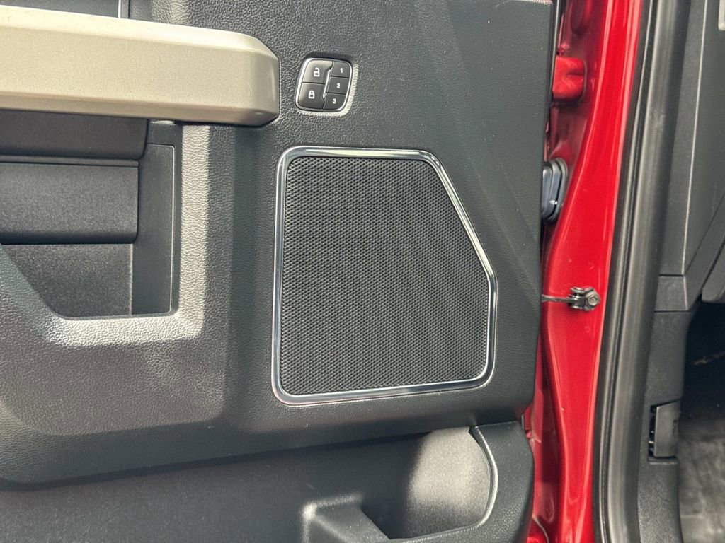 Certified 2019 Ford F150 Lariat image 19